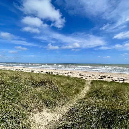 Omaha 3 Etoiles - La Ferme Delaunay * Saint-Come-du-Mont