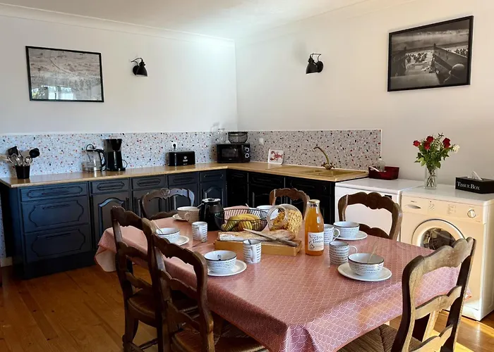 Omaha 3 Etoiles - La Ferme Delaunay * Saint-Come-du-Mont